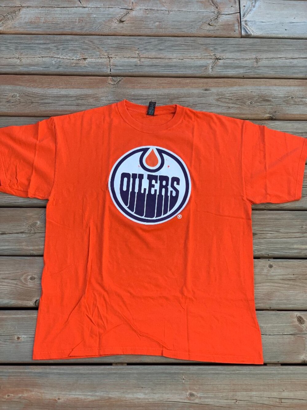 Edmonton Oilers NHL Hockey T-shirt Mens XL Orange Distressed Casual Crewneck Tee